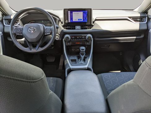 Used 2023 Toyota RAV4 XLE FWD image 13