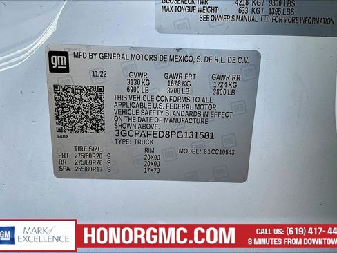 Used 2023 Chevrolet Silverado 1500 High Country w/ Technology Package image 19