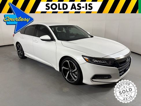Used 2018 Honda Accord Sport image 2