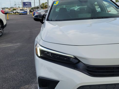 Used 2023 Honda Civic Sport image 7