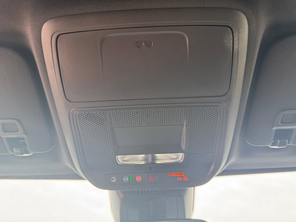 New 2026 GMC Terrain AT4 AWD/4WD image 49