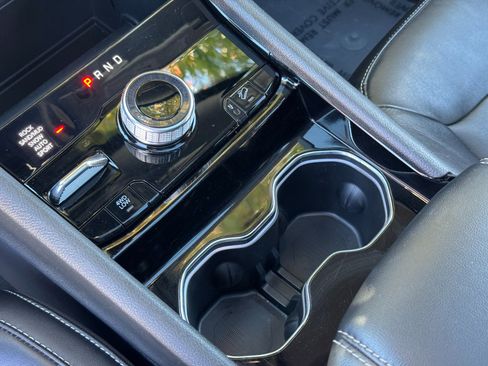 Used 2022 Jeep Grand Cherokee Limited 4xe image 36