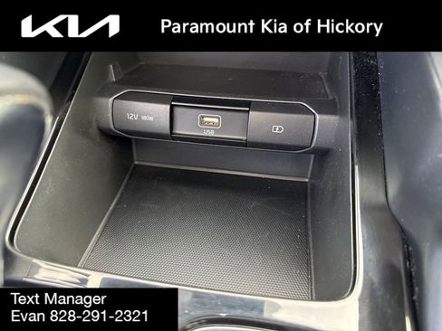 Used 2020 Kia Telluride S w/ S 8 Passenger Seating Package image 31