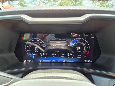 Used 2025 Chevrolet Colorado W/T RWD image 28