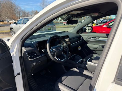 New 2026 GMC Terrain Elevation w/ Black Edition image 16