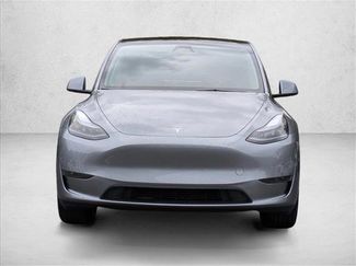 Used 2025 Tesla Model Y Long Range video 2
