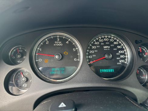 Used 2007 GMC Yukon SLE RWD image 18