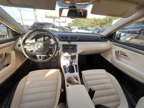 Used 2012 Volkswagen CC Sport image 7