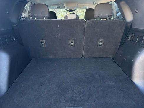 Certified 2022 Ford Escape SE w/ SE Sport Appearance Package image 10