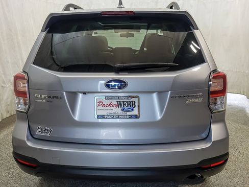 Used 2017 Subaru Forester 2.5i Premium AWD/4WD image 6