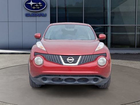Used 2014 Nissan Juke SV w/ Navigation Package FWD image 2