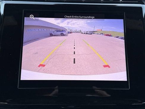 New 2026 Jeep Grand Cherokee L Laredo AWD/4WD image 9