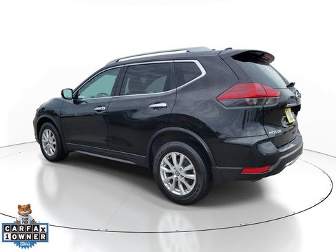 Used 2018 Nissan Rogue SV AWD/4WD image 3