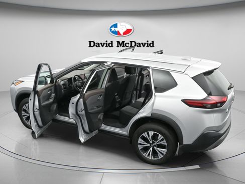 Used 2023 Nissan Rogue SV AWD/4WD image 47