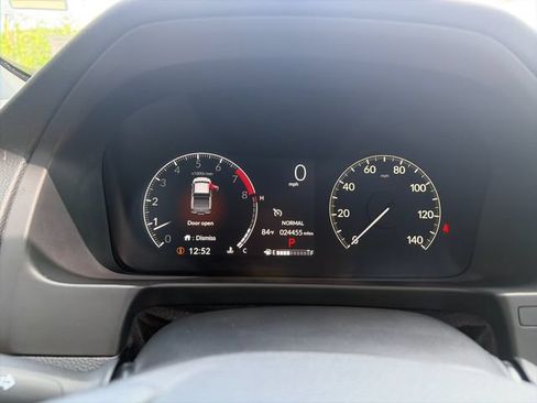 Used 2025 Honda Ridgeline TrailSport image 31