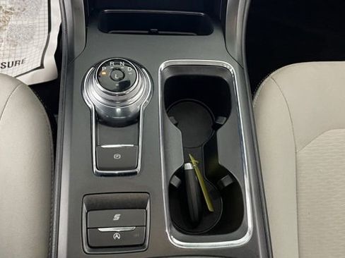 Used 2020 Ford Fusion SE w/ Equipment Group 151A image 42