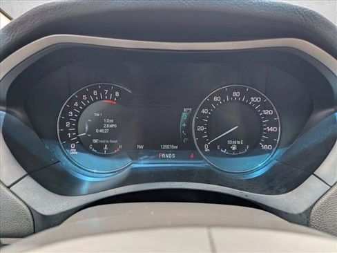Used 2017 Lincoln MKZ Premiere FWD image 11