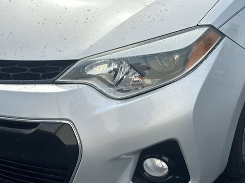 Used 2016 Toyota Corolla S FWD image 11