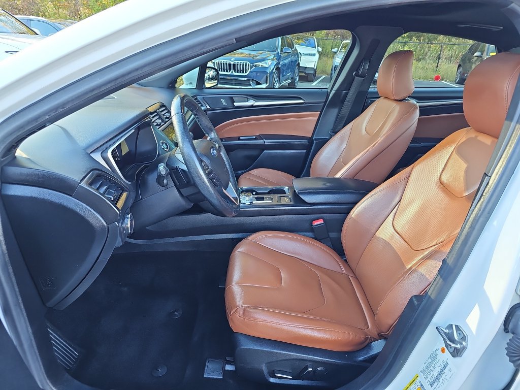 Used 2020 Ford Fusion Titanium FWD image 10