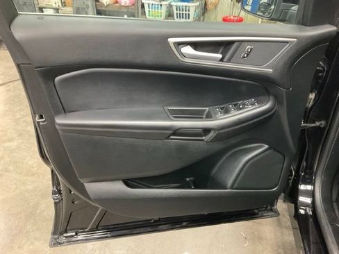 Used 2024 Ford Edge SEL w/ Convenience Package AWD/4WD image 5