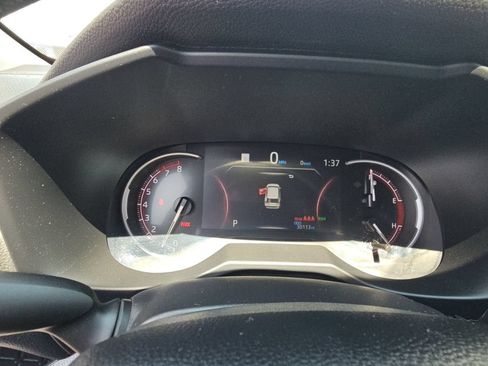 Certified 2025 Toyota RAV4 XLE AWD/4WD image 14