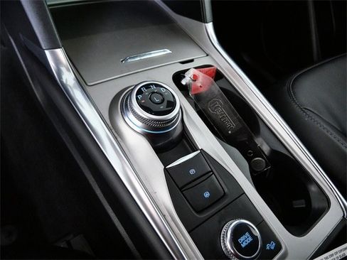 Certified 2023 Ford Explorer XLT w/ Equipment Group 202A image 21