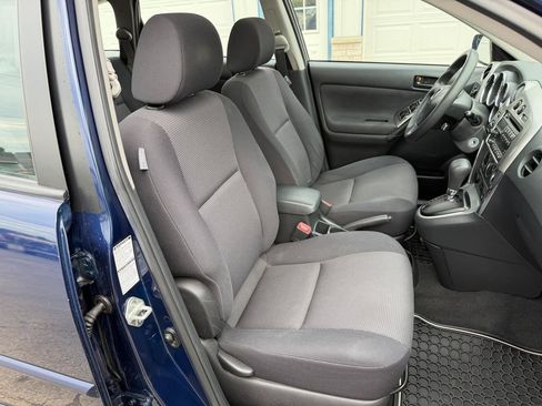 Used 2005 Pontiac Vibe AWD w/ Power Group Value Package image 19