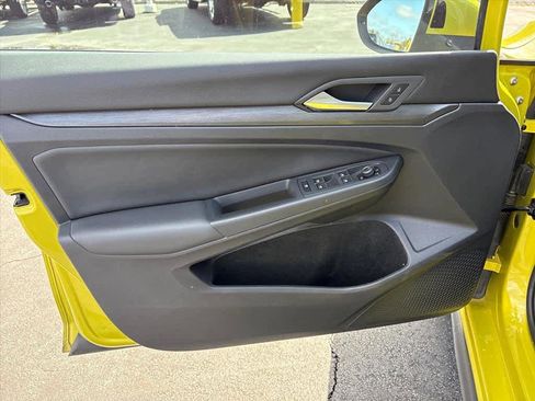 Used 2022 Volkswagen GTI Autobahn image 22