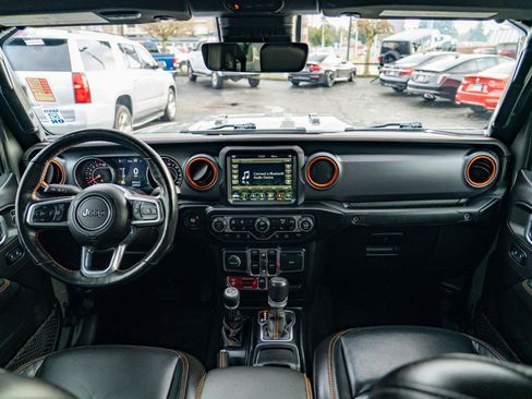 Used 2021 Jeep Gladiator Mojave AWD/4WD image 23