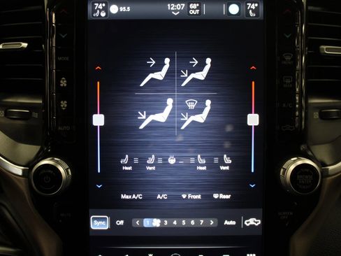 Used 2024 RAM 2500 Laramie image 30