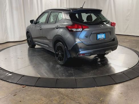 Used 2020 Nissan Kicks SR image 8