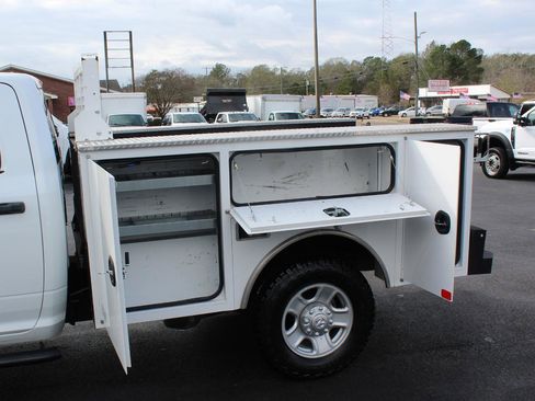 Used 2024 RAM 2500 Tradesman w/ Protection Group AWD/4WD image 19