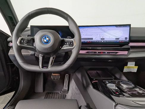 New 2027 BMW 550e xDrive w/ Premium Package AWD/4WD image 19
