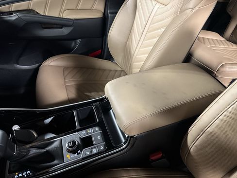 New 2026 Kia Sorento SX Prestige w/ Olive Brown Leather Package image 29