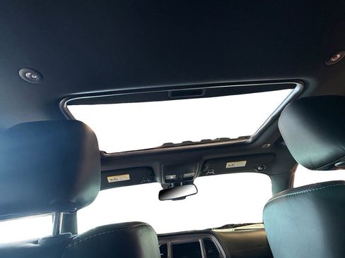 Used 2023 Dodge Challenger SRT Hellcat image 19