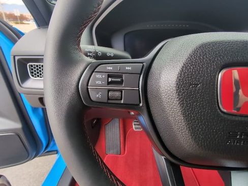 Used 2025 Honda Civic Type R image 14