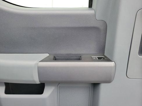 Certified 2022 Ford F150 Lariat w/ Equipment Group 502A High image 14