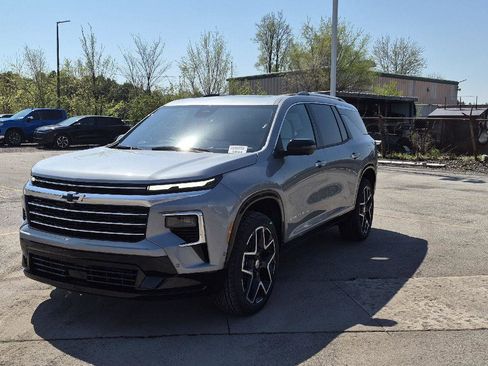 New 2026 Chevrolet Traverse High Country AWD/4WD image 1