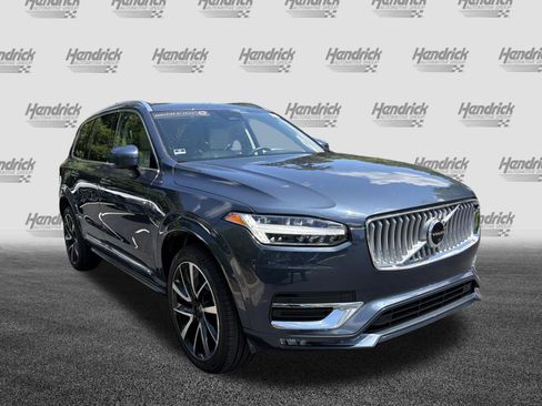 Certified 2025 Volvo XC90 B5 Plus w/ Protection Package Premier AWD/4WD image 2
