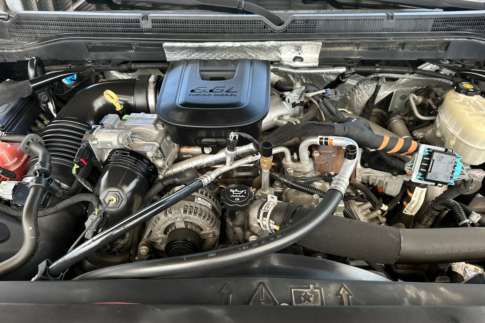 Certified 2016 GMC Sierra 3500 Denali w/ Duramax Plus Package RWD image 24