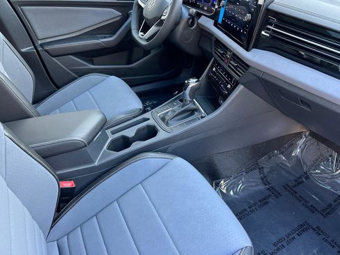 New 2026 Volkswagen Jetta SE image 14