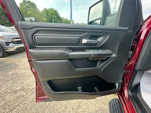 Used 2025 RAM 1500 Tradesman AWD/4WD image 23