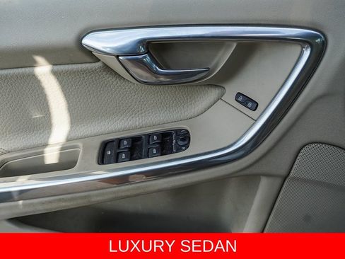 Used 2013 Volvo S60 T5 FWD image 18
