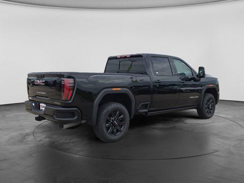 New 2026 GMC Sierra 2500 AT4 w/ AT4 Premium Plus Package AWD/4WD image 10