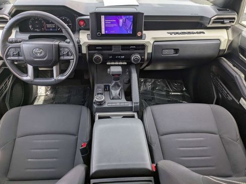 Used 2024 Toyota Tacoma TRD Off-Road AWD/4WD image 15