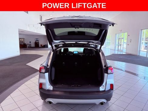 Used 2020 Ford Escape Titanium w/ Titanium Premium Package 2.0 image 8