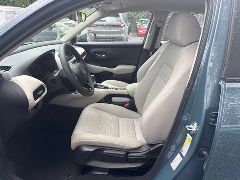 Used 2024 Honda HR-V LX image 8