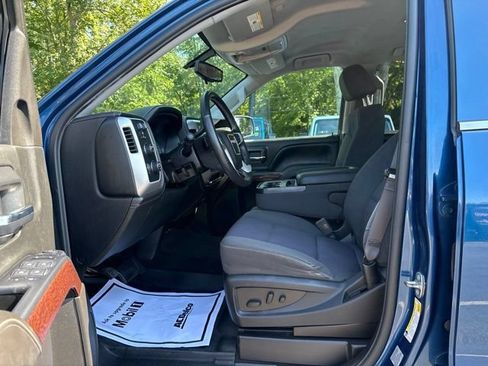 Used 2017 GMC Sierra 1500 SLE w/ SLE Value Package AWD/4WD image 18