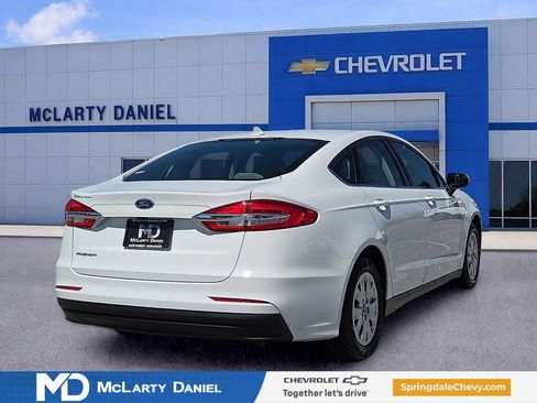 Used 2020 Ford Fusion S FWD image 5