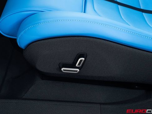 Used 2026 Ferrari Purosangue AWD/4WD image 54